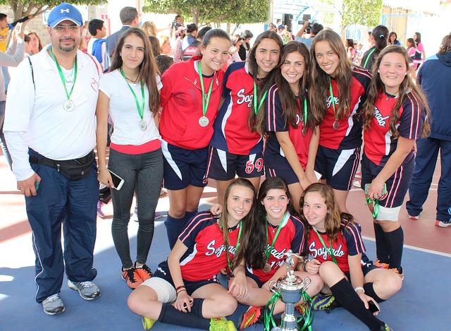 表现再次打 表现再次打